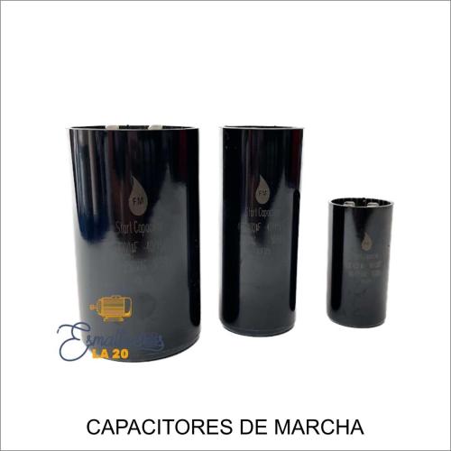 Capacitores